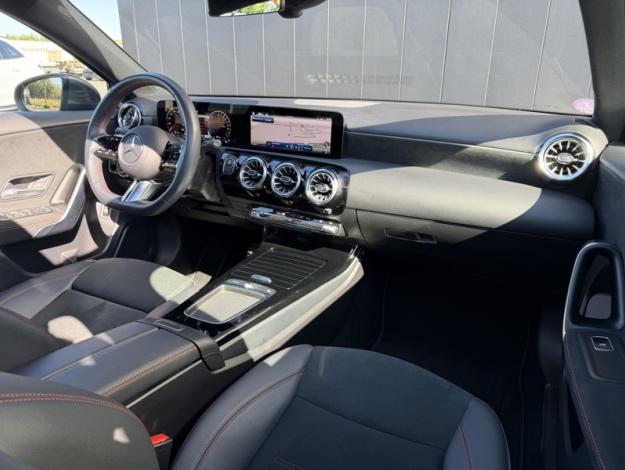 MERCEDES-BENZ Classe A 250 e AMG Line  