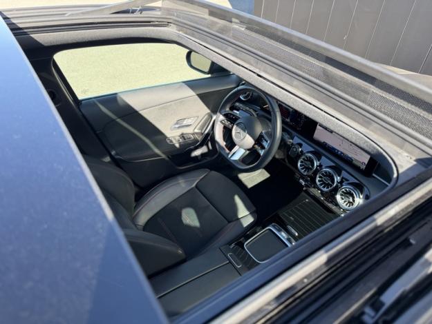 MERCEDES-BENZ Classe A 250 e AMG Line  