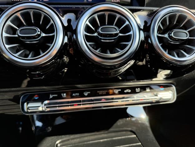 MERCEDES-BENZ Classe A 250 e Hybrid EQ AMG Line  