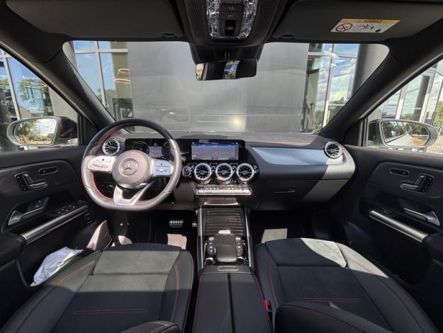 MERCEDES-BENZ EQA 250+ AMG Line  EQA 250+ AMG Line