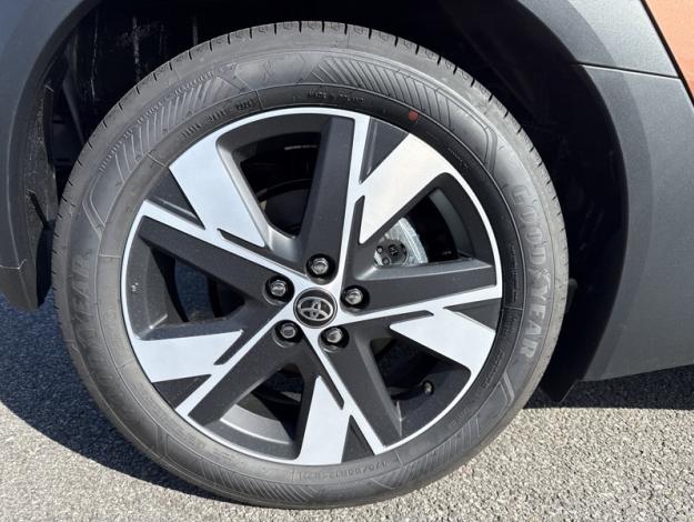 TOYOTA Aygo X Hybrid Graphic  1.5 116 ch 