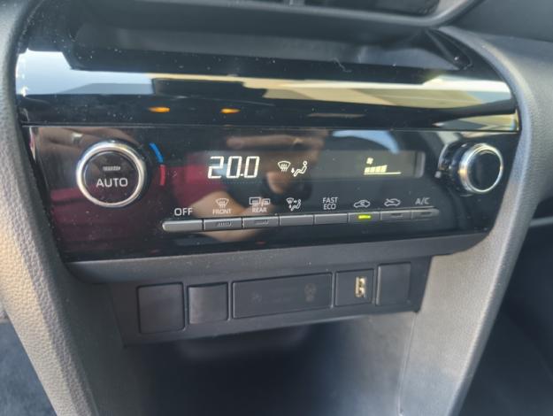 TOYOTA Yaris Cross 1.5 HYBRID 116H DESIGN AUTO  