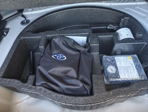 TOYOTA Yaris Cross 1.5 HYBRID 116H DESIGN AUTO  