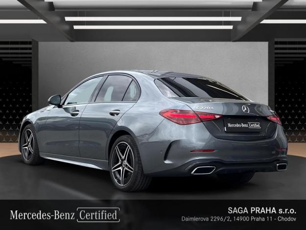 MERCEDES-BENZ  Třídy C C 220 d 4MATIC AMG Night (3/18)