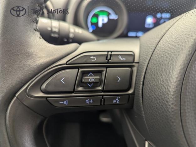 TOYOTA Yaris Hybride 116h Design  Pack RDS