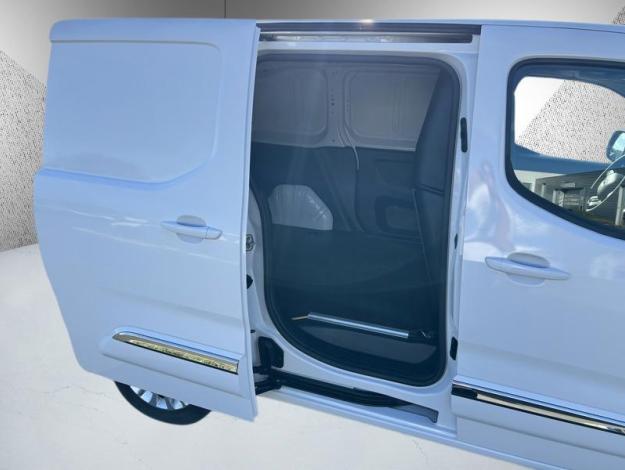 TOYOTA Proace City 1.5 MEDIUM 100 D-4D BUSINESS  