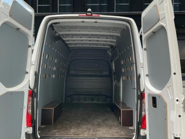 MERCEDES-BENZ Sprinter 317 CDI Fourgon L2H2 BVA  