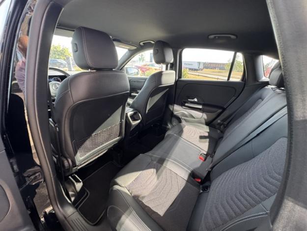 MERCEDES-BENZ GLA 200 d Progressive Line  