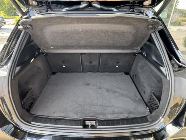 MERCEDES-BENZ GLA 200 d Progressive Line  