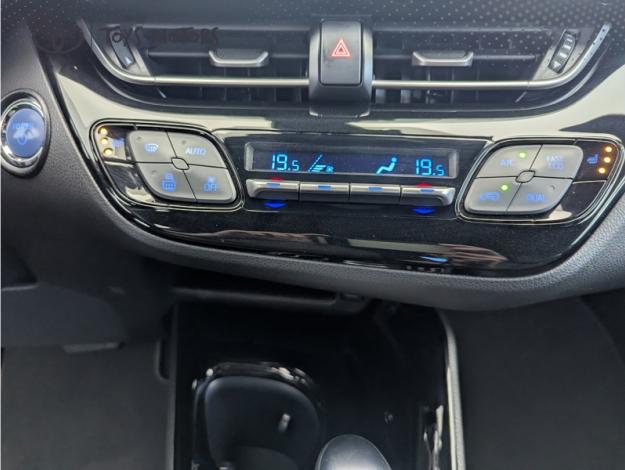 TOYOTA C-HR 1.8 HYBRIDE 122 GRAPHIC  Premium