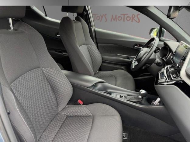 TOYOTA C-HR 1.8 Hybride 122 Dynamic Business  