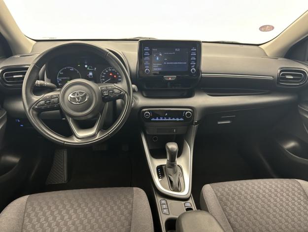 TOYOTA Yaris 116h Dynamic  