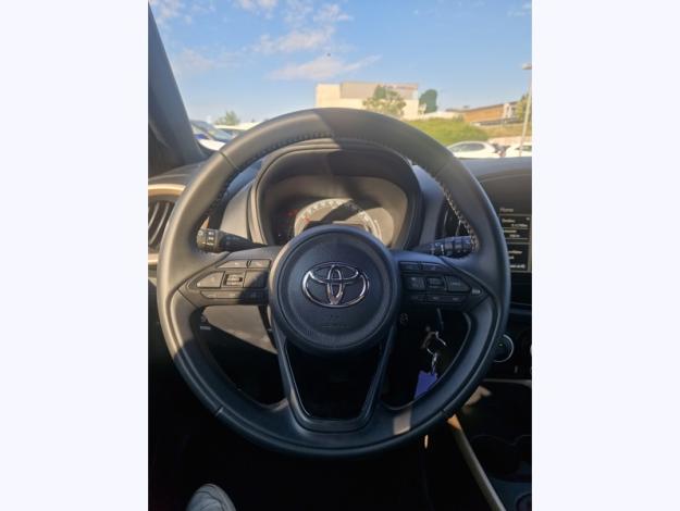 TOYOTA Aygo X 1.0 VVT-i 72 Design   