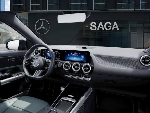 MERCEDES-BENZ GLA 200 d  GLA 200 d AMG Line
