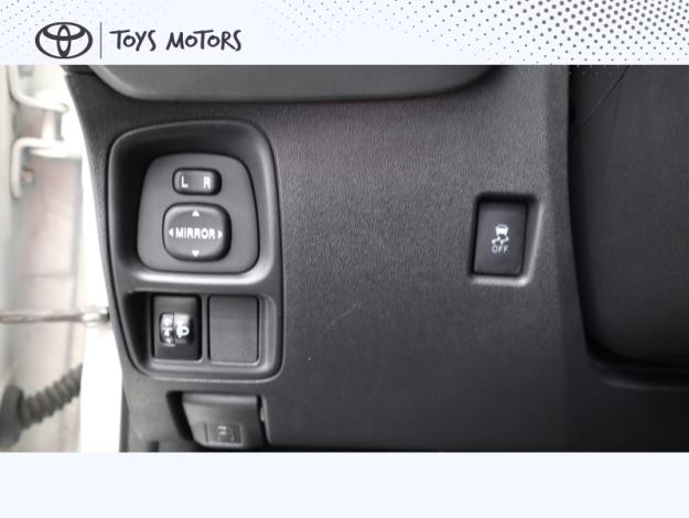 TOYOTA Aygo 1.0 VVT-i x-play  