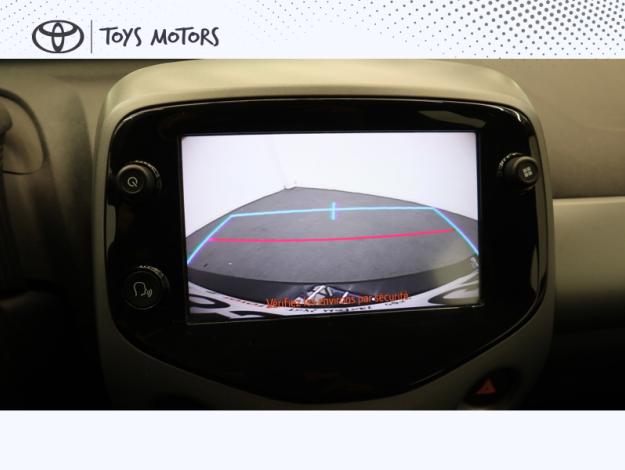 TOYOTA Aygo 1.0 VVT-i x-play  