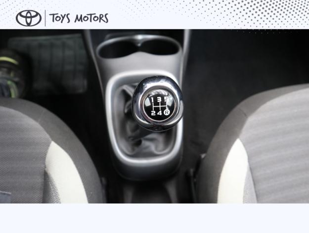 TOYOTA Aygo 1.0 VVT-i x-play  
