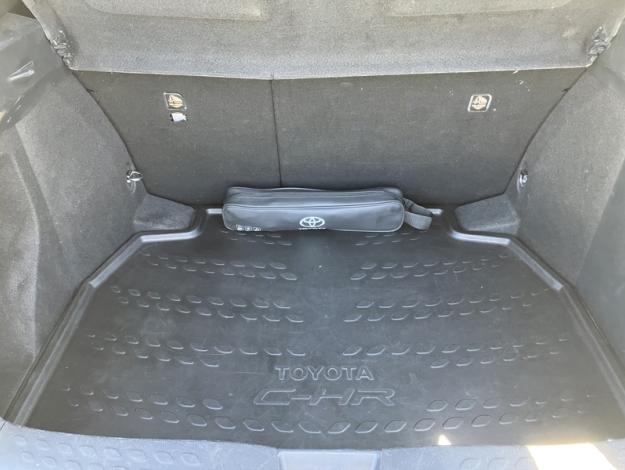 TOYOTA C-HR 1.8 HYBRIDE 122 GRAPHIC  