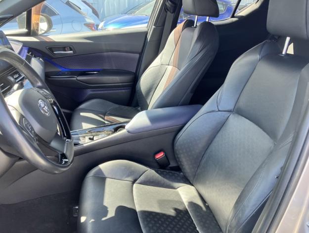 TOYOTA C-HR 1.8 HYBRIDE 122 GRAPHIC  