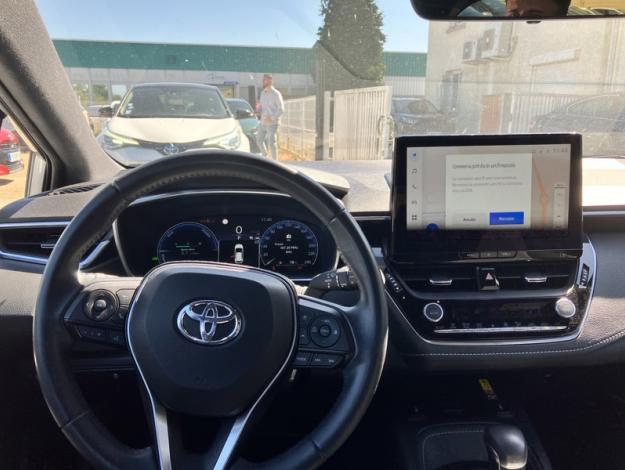 TOYOTA Corolla Hybride 1.8L 140h Design / Pack confort  