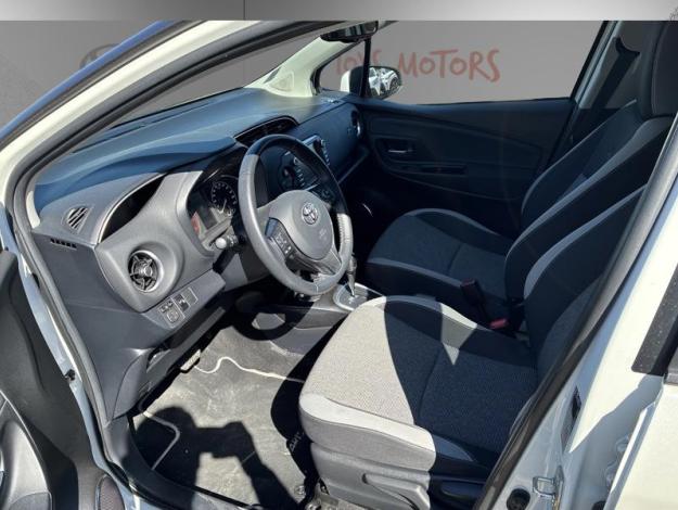 TOYOTA Yaris 110 VVT-i CVT Design Y20  