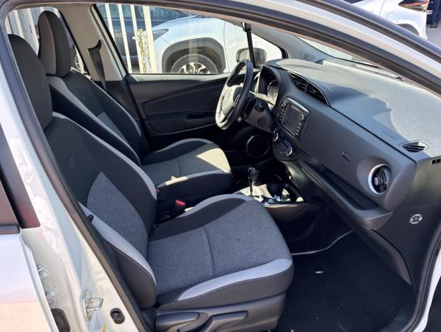 TOYOTA Yaris 110 VVT-i CVT Design Y20  