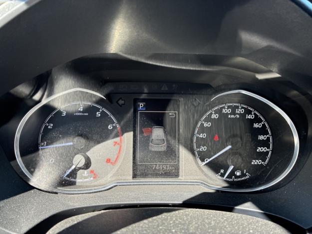TOYOTA Yaris 110 VVT-i CVT Design Y20  