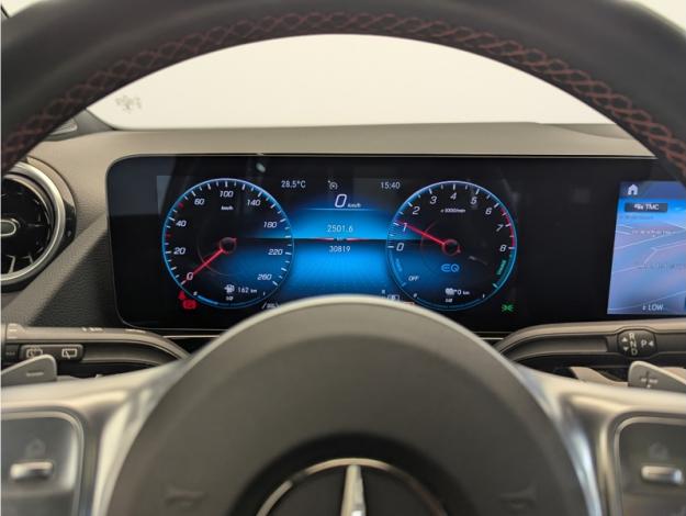 MERCEDES-BENZ Classe B 250 e AMG Line  