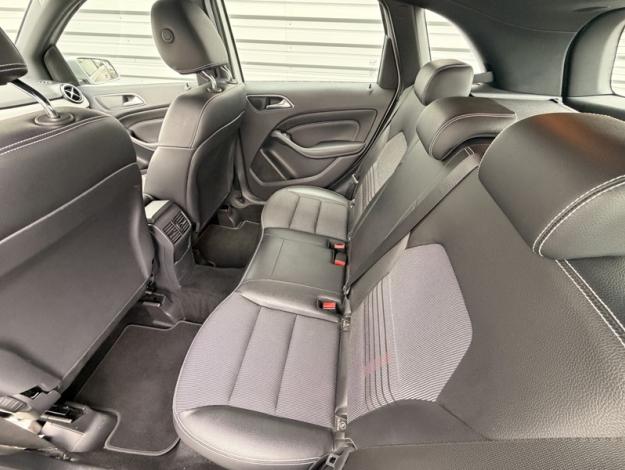 MERCEDES-BENZ Classe B B 180 d  