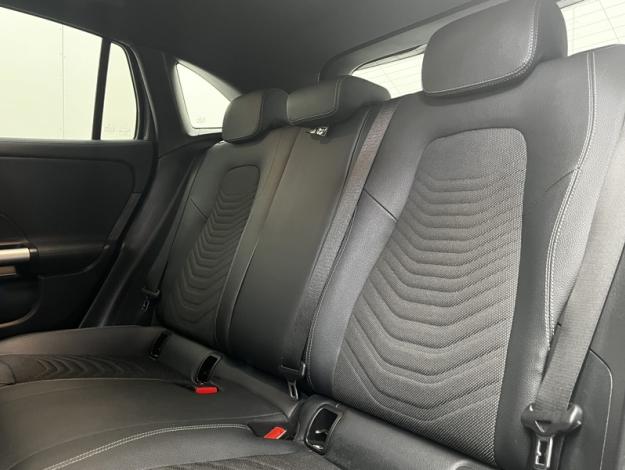 MERCEDES-BENZ GLA 250 e Progressive Line  