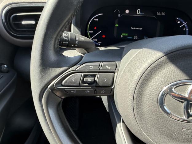 TOYOTA Yaris Cross 1.5 HYBRID 116H COLLECTION   PANO
