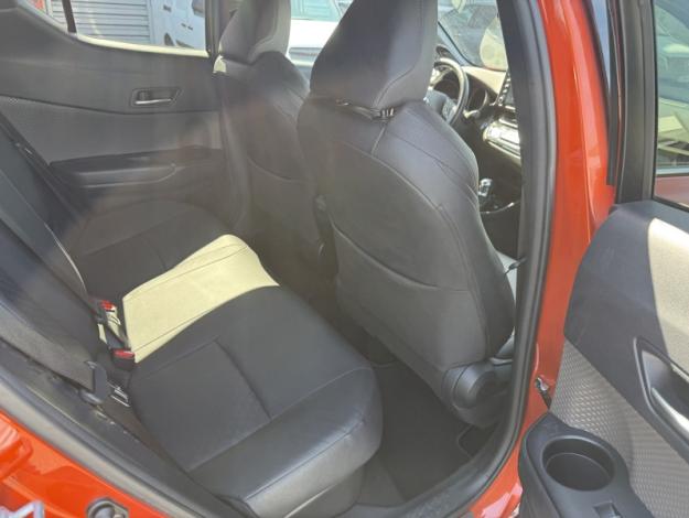 TOYOTA C-HR 2.0 HYBRIDE 184 PREMIERE  