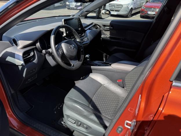 TOYOTA C-HR 2.0 HYBRIDE 184 PREMIERE  