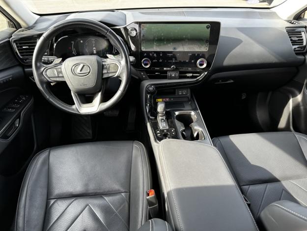 LEXUS NX 450H+ 4WD Executive PACK  