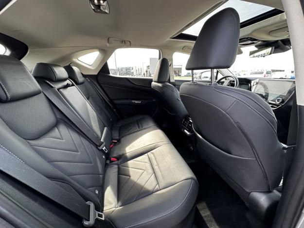 LEXUS NX 450H+ 4WD Executive PACK  