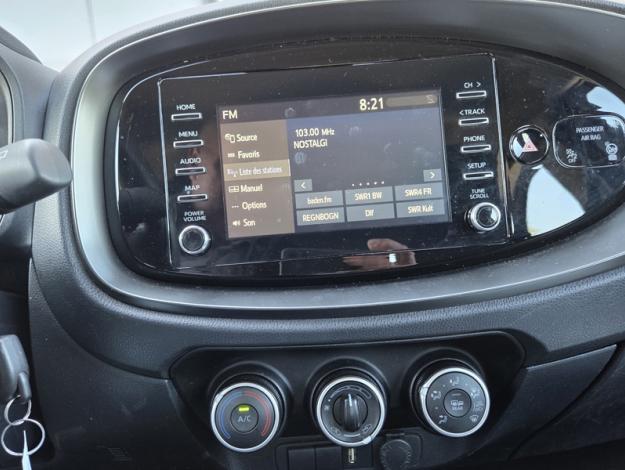 TOYOTA Aygo X 1.0 VVT-i 72 Dynamic   