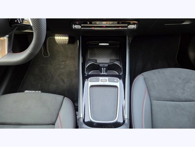 MERCEDES-BENZ GLA 180 Edition 140  GLA 180 Edition 140