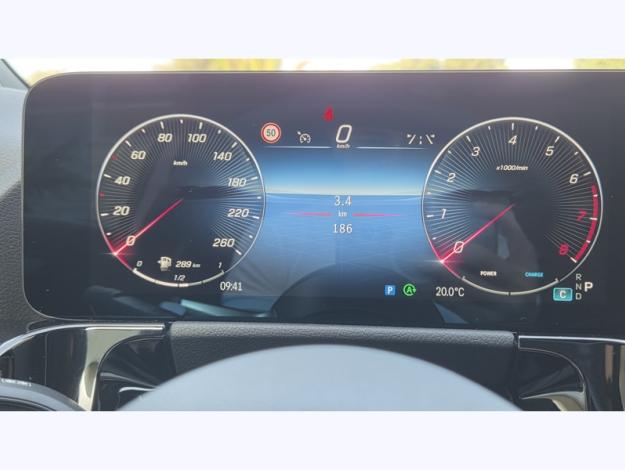 MERCEDES-BENZ GLA 180 Edition 140  GLA 180 Edition 140