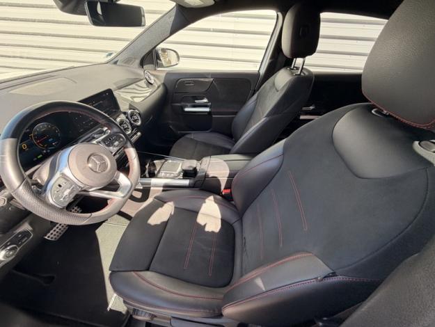 MERCEDES-BENZ GLA 250 e AMG Line  
