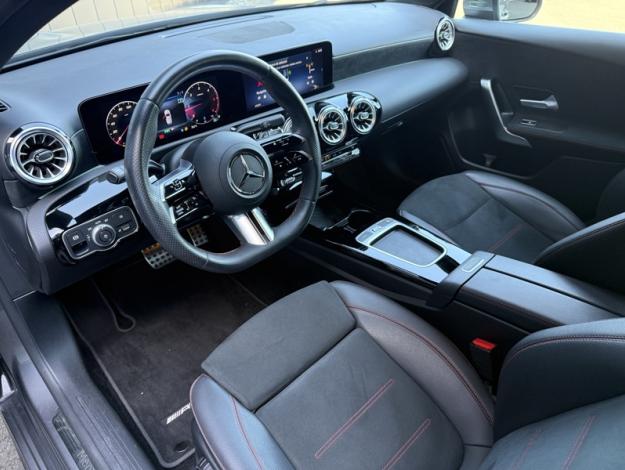 MERCEDES-BENZ Classe A 180 d AMG Line  
