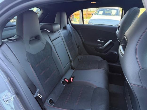MERCEDES-BENZ Classe A 200 d Star Edition  Classe A 200 d Star Edition