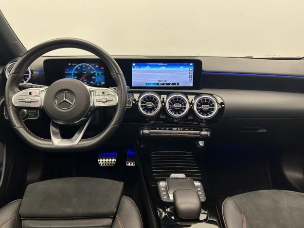 MERCEDES-BENZ Classe A 180 AMG Line  