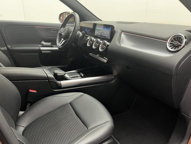 MERCEDES-BENZ EQA 250 Business Line  