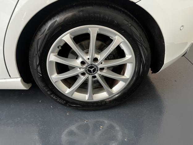 MERCEDES-BENZ Classe A 180 Progressive Line  