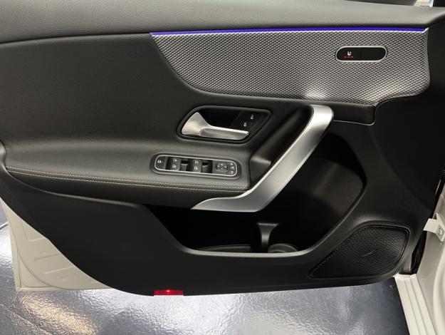 MERCEDES-BENZ Classe A 180 Progressive Line  