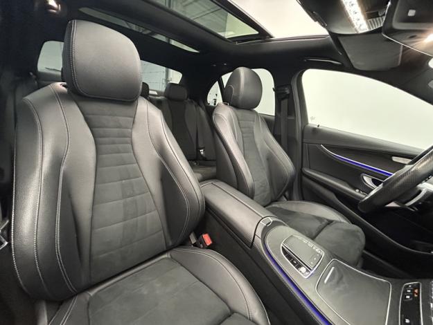 MERCEDES-BENZ Classe E Berline Classe E 220 d AMG Line Berline  