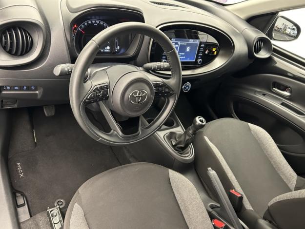 TOYOTA Aygo X 1.0 VVT-i 72 Dynamic   