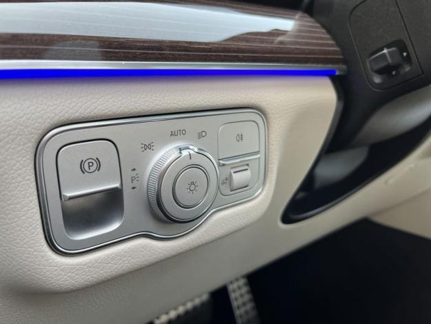 MERCEDES-BENZ GLS-Trída GLS 350 d 4MATIC AMG Line Panorama (13/19)
