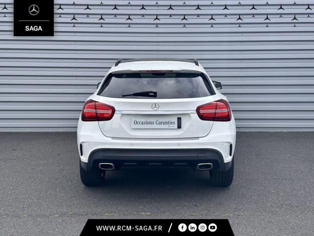 MERCEDES-BENZ GLA 200 d Starlight Edition  