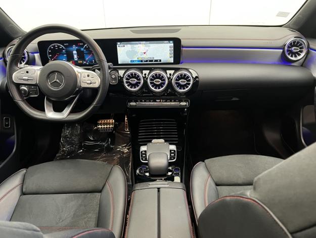 MERCEDES-BENZ CLA Coupé CLA 200 Coupé AMG Line  